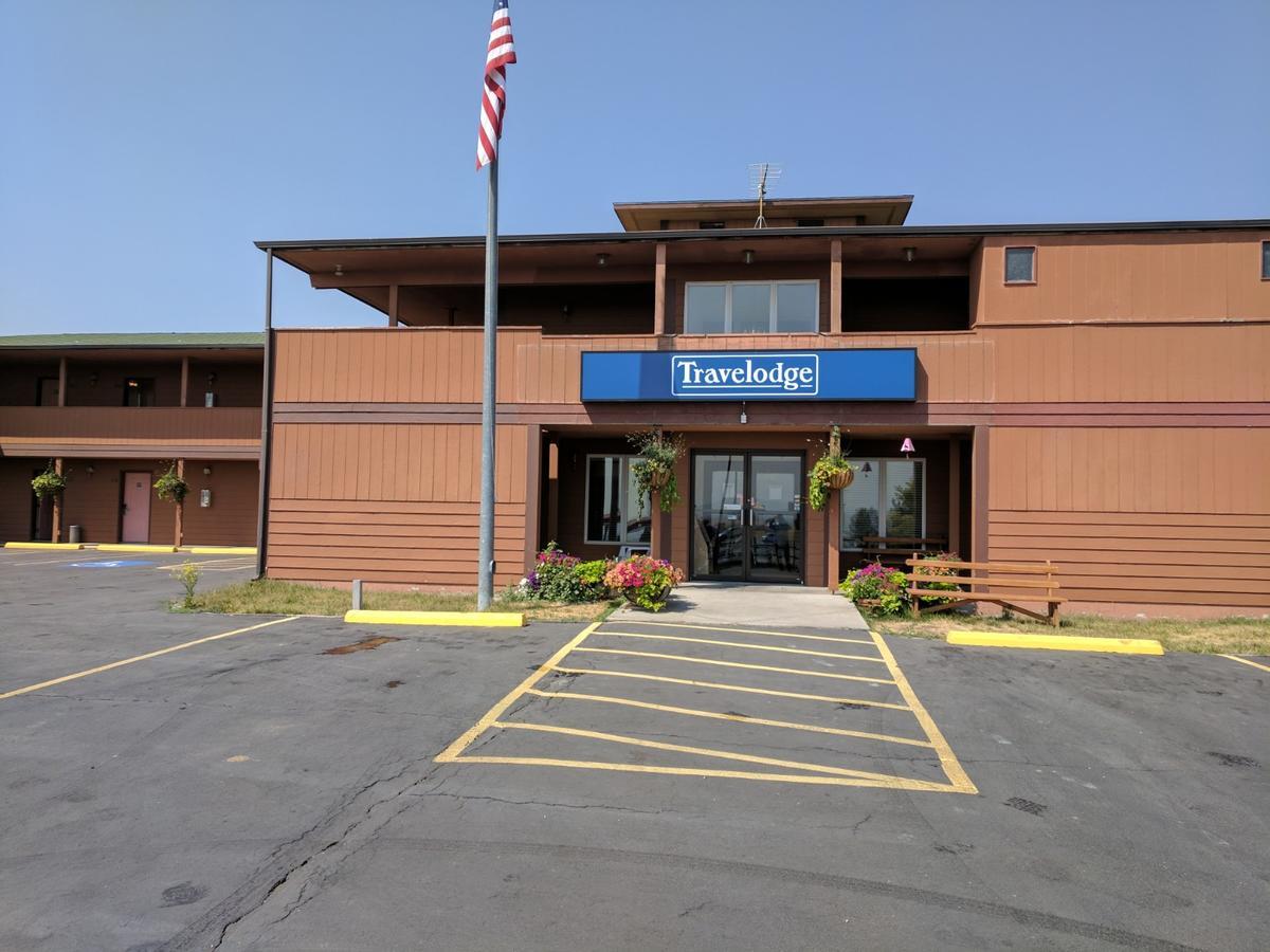 Travelodge By Wyndham Three Forks Eksteriør billede